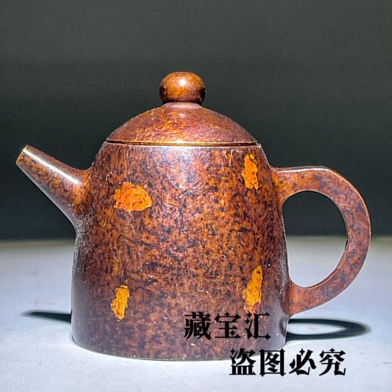 Small Vintage Collectible Items - تحفة عتيقة صغيرة من النحاس النقي
