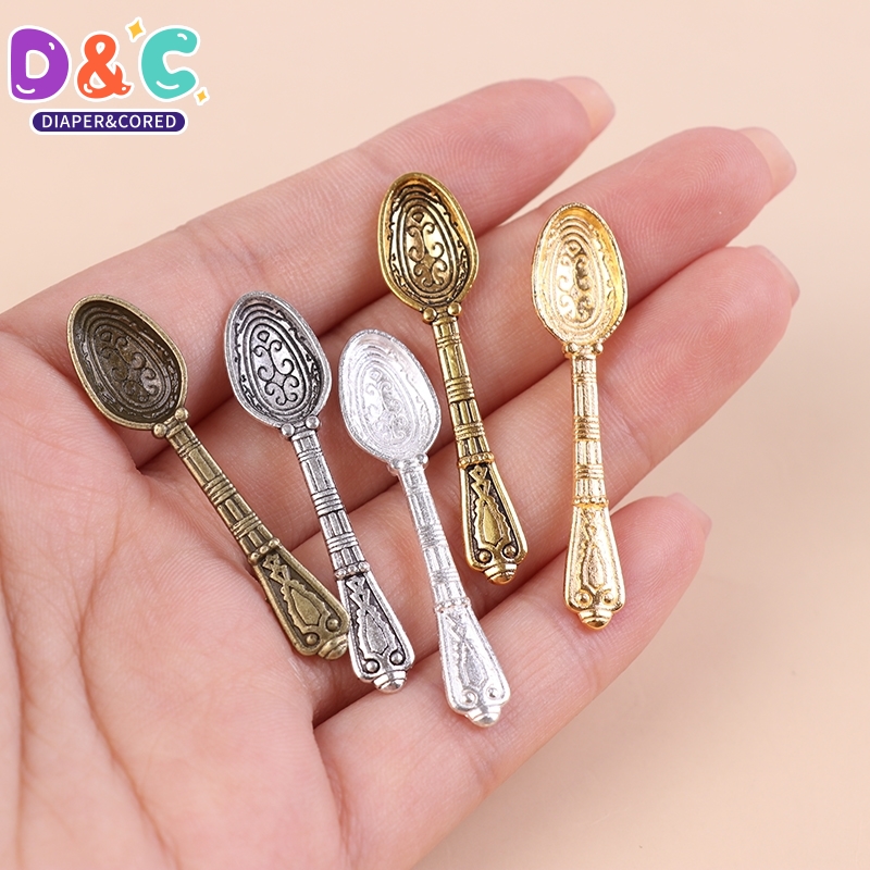 Vintage Collectible Spoons - ملاعق معدنية عتيقة مصغرة ، إكسسوارات