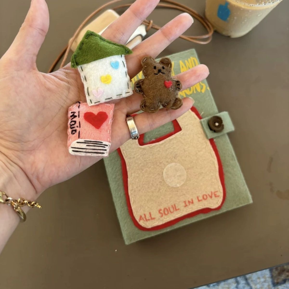 لطيف التسوق الدب غير المنسوجة  - مراجعة Polaroid Photo Album وسعره