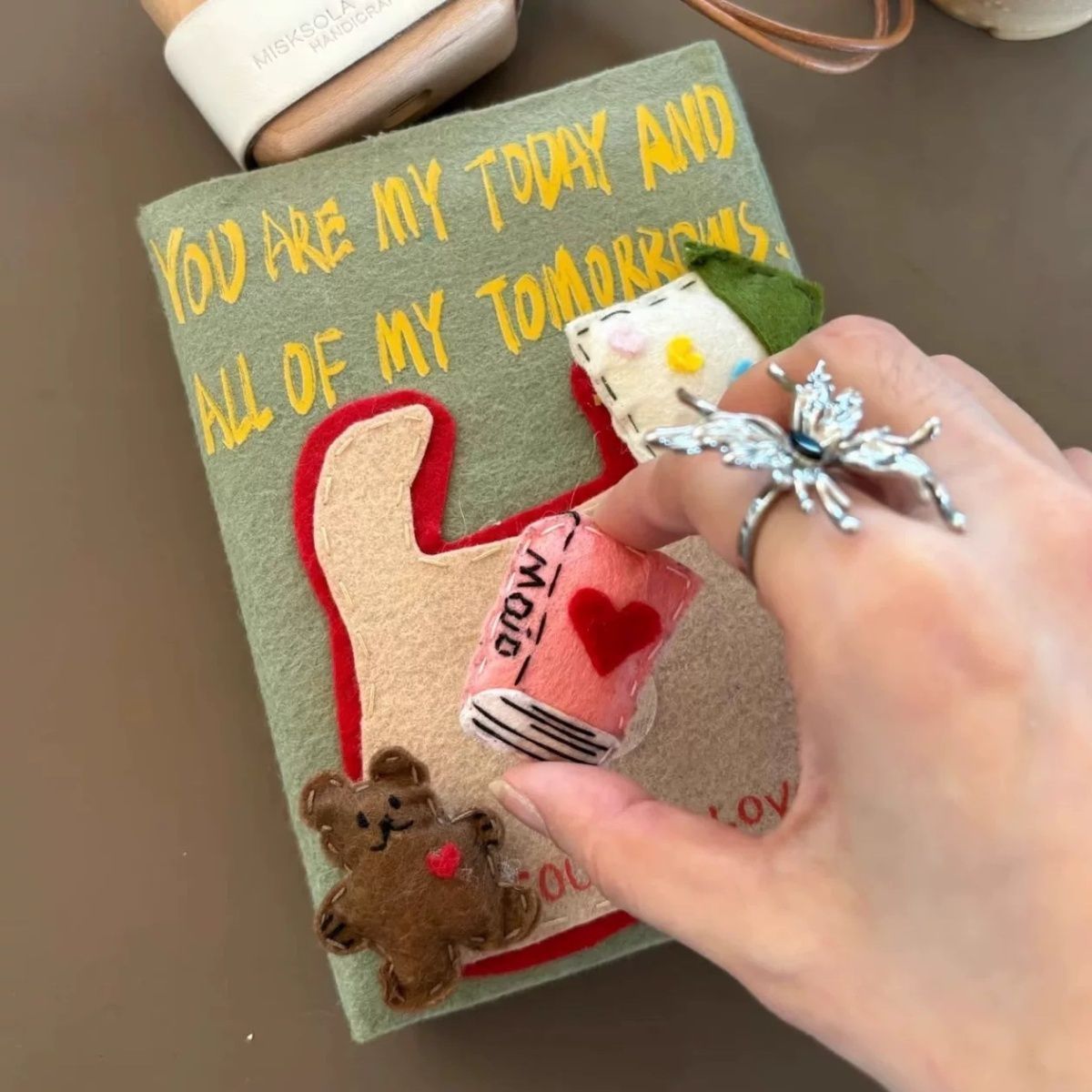 لطيف التسوق الدب غير المنسوجة  - مراجعة Polaroid Photo Album وسعره
